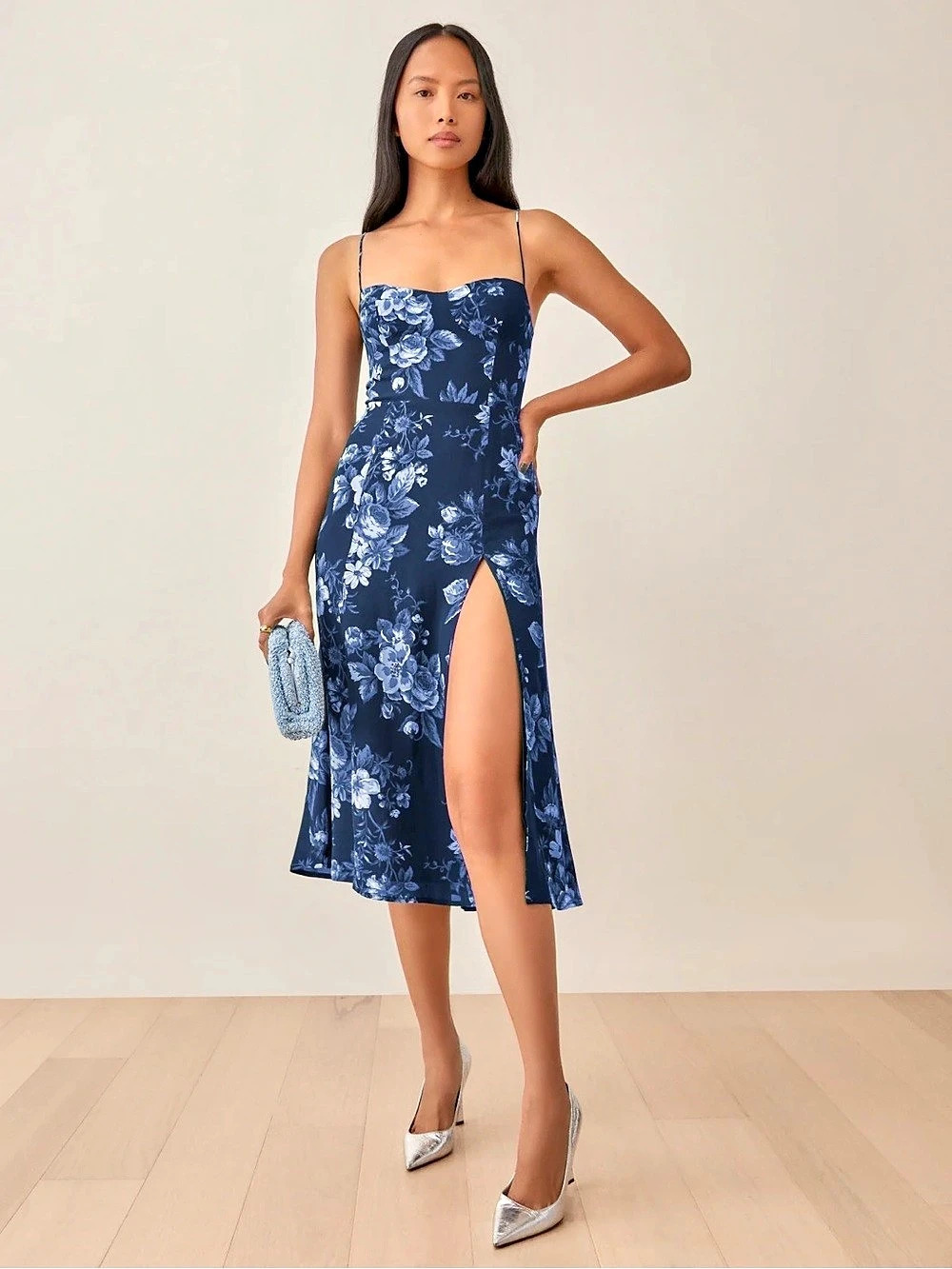 Reformation Juliette Dress Floral Midi Dress Blue & White Size 4
